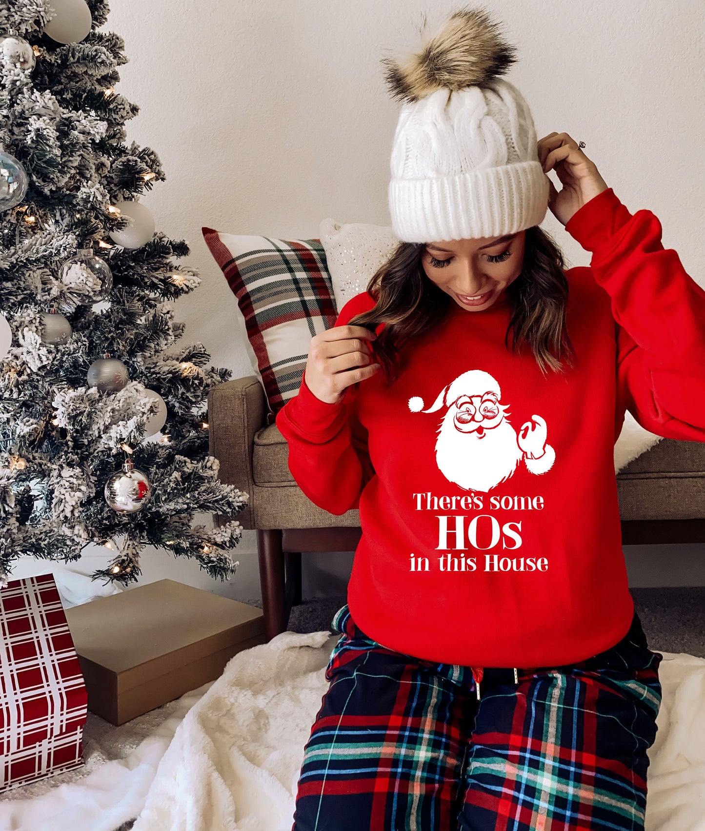 There's Some Hos in this House Sweatshirts Cartoon RX301 Funny Rude Alternative Christmas Jumper Sweater Xmas Santa Ho Ho Ho